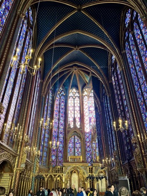 Sainte-Chapelle’s glass heart