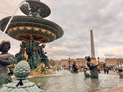 The beautiful Fontaine des Mers